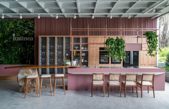 Ambientes integrados e funcionais em design industrial.